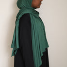 long cotton jersey hijab in the color emerald