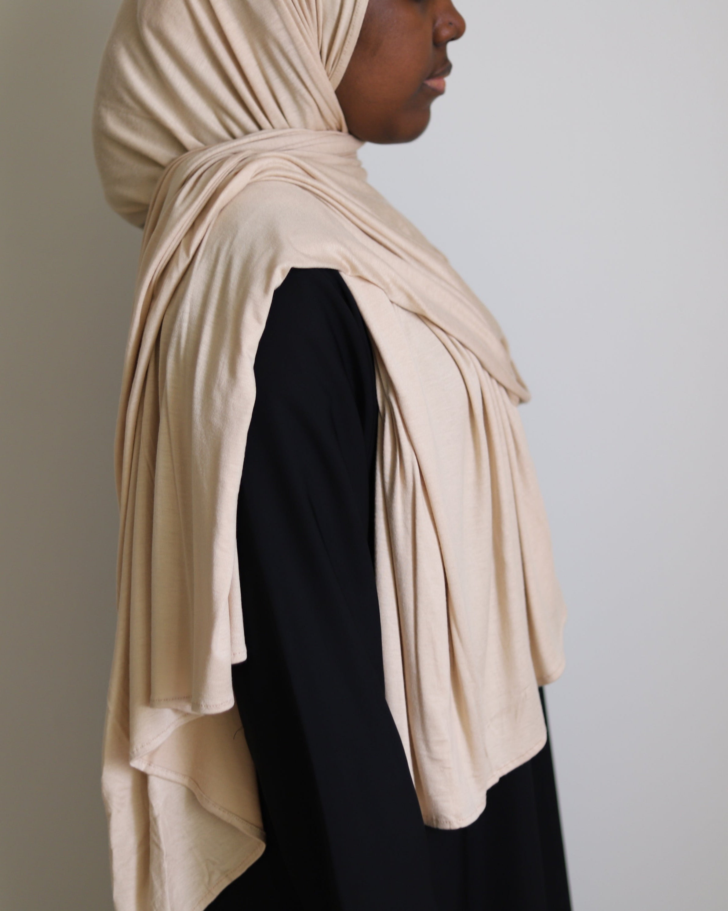 long cotton jersey hijab in the color sand