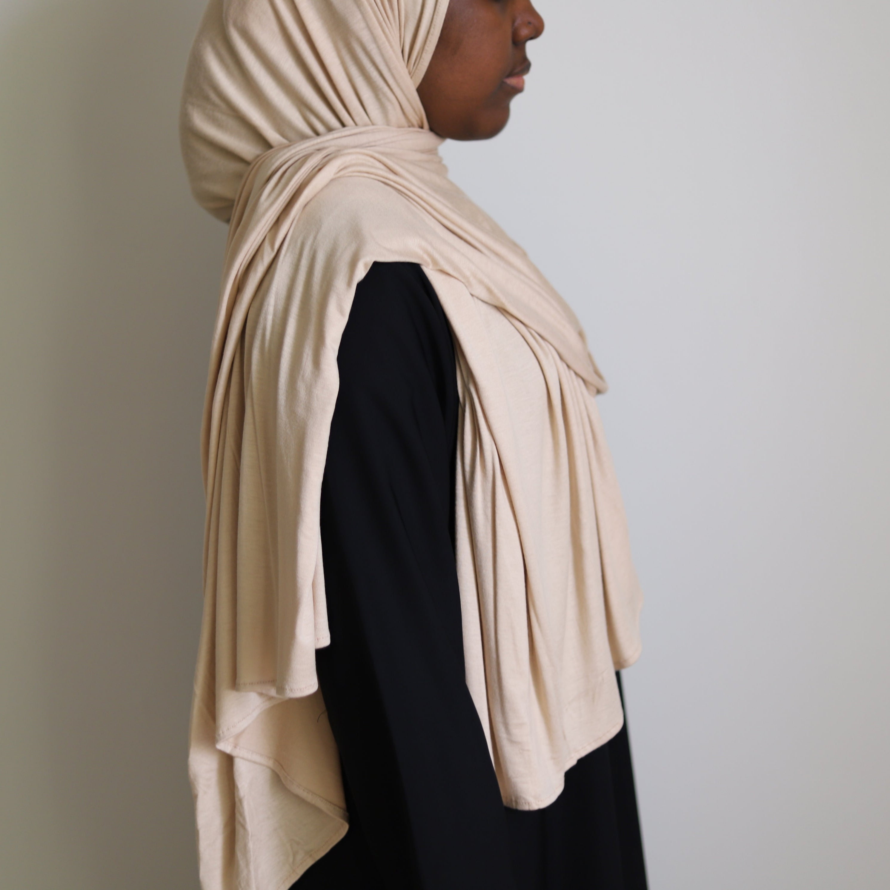 long cotton jersey hijab in the color sand