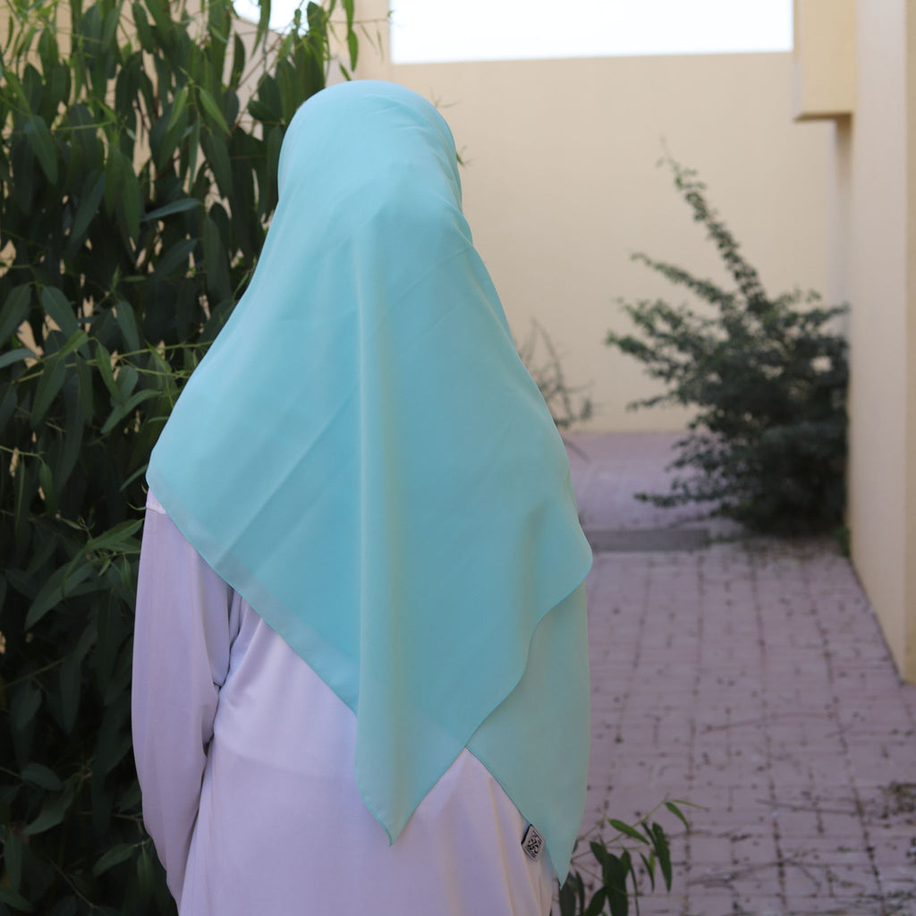 chiffon hijab in mint