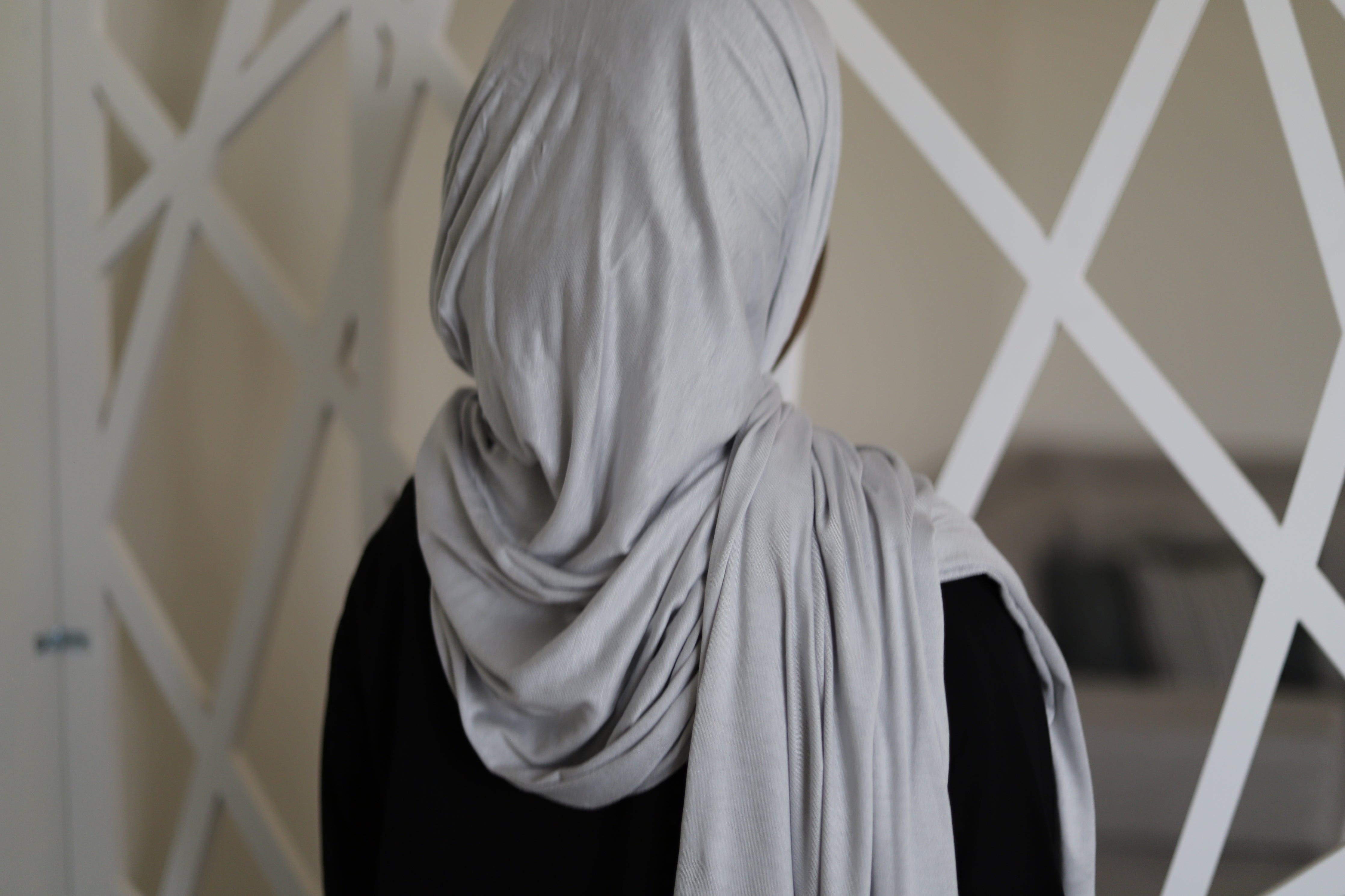 long cotton jersey hijab in light gray